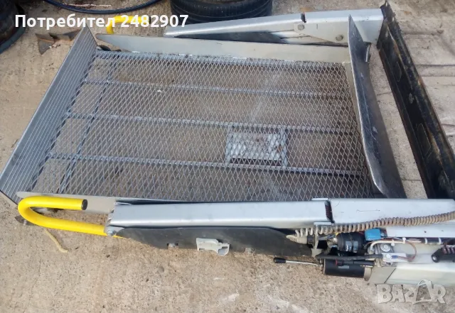 Падащ борд/Инвалидна рампа за бус 12 V, снимка 6 - Части - 47271079