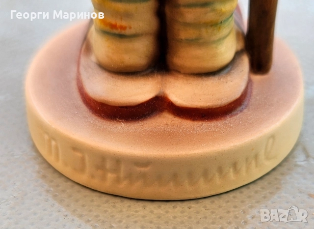 Goebel Hummel порцеланова фигура Little Hiker, 16 2/0, 1973 г., снимка 10 - Колекции - 51543001