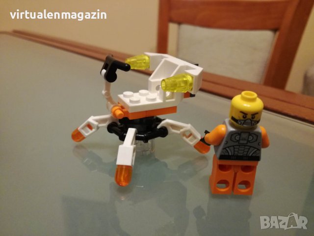 Конструктор Лего - Lego Space 30230 - Mini Mech polybag, снимка 3 - Конструктори - 38845310