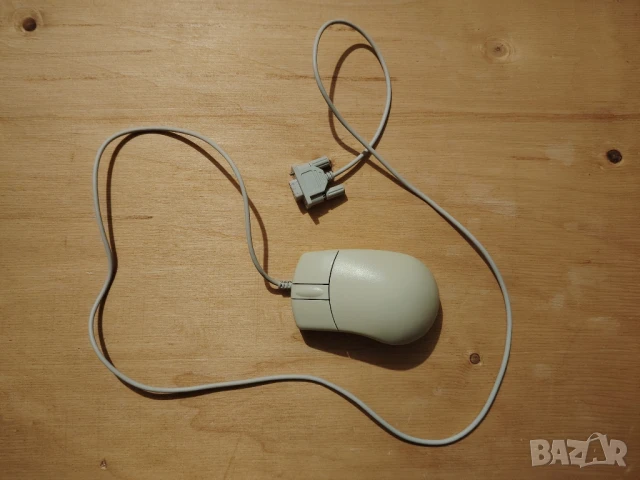 Ретро стара мишка с топче и сериен порт , снимка 2 - Клавиатури и мишки - 51410015