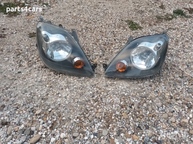 ляв и десен фар за форд фиеста FORD FIESTA V