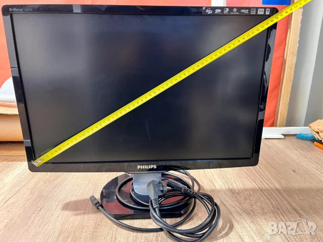 Продавам монитор Philips – модел HWGC9220, напълно изправен и в отлично състояние.
