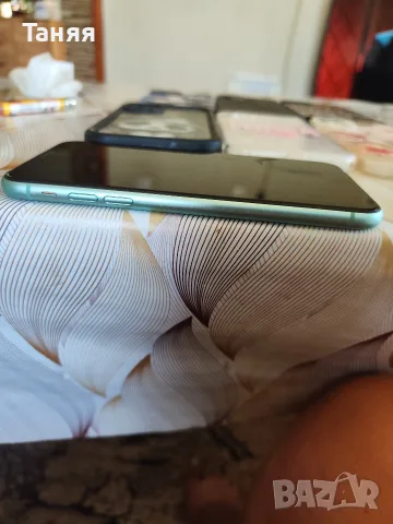 Продавам iPhone 11, снимка 2 - Apple iPhone - 55845557