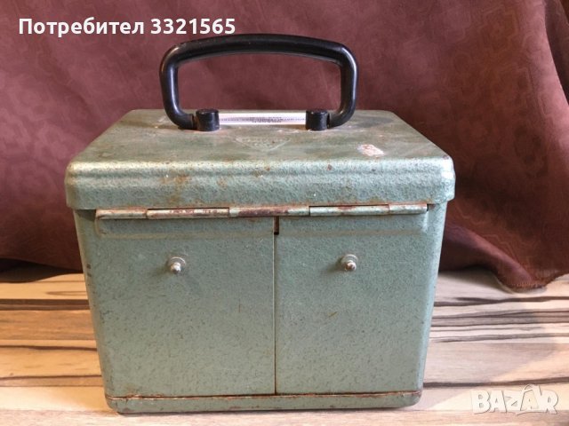 Кутия от немски газ детектор, снимка 3 - Антикварни и старинни предмети - 41787103