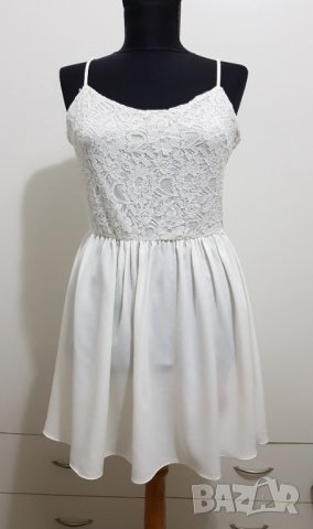 Бяла дамска рокля с дантела H&M М-Л