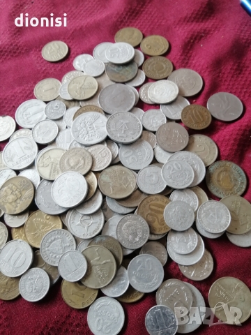 Български и чужди стотинки монети всички заедно се продават , снимка 11 - Нумизматика и бонистика - 36053553