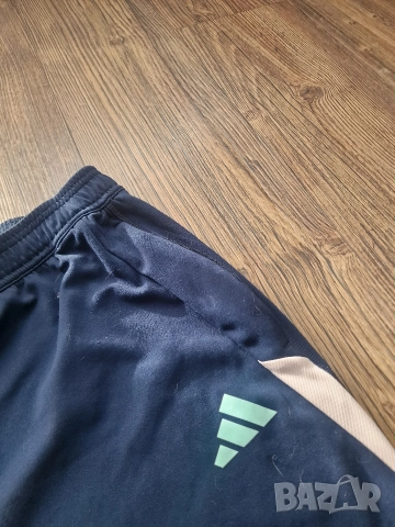 Страхотно мъжко спортно долнище ADIDAS размер XL , снимка 8 - Спортни дрехи, екипи - 52660708