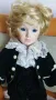 Колекционерска порцеланова кукла, снимка 2