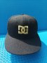 Черна шапка с козирка New Era 59FIFTY DC, снимка 1 - Шапки - 41403094