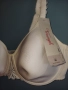 Бял сутиен Triumph  95 B нов, снимка 3