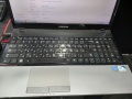 Лаптоп Samsung NP300E5Z / Без зарядно/, снимка 1 - Лаптопи за работа - 44530314