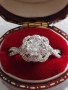 Прекрасен дамски златен пръстен с 1 карат брилянт плюс 74 брилянта тегло 0.5 карата,сертификат , снимка 1