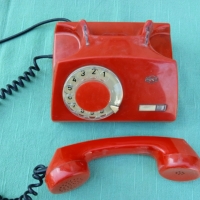 Стар телефон, снимка 6 - Стационарни телефони и факсове - 36105594