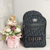 Черна раница Dior код SG251, снимка 1 - Раници - 39036666