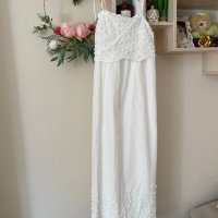 Нова дълга елегантна бяла рокля за всякакъв повод с декорация 3Д орнаменти памук полиестер , снимка 6 - Рокли - 41911809