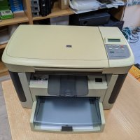 Лазерен принтер копир скенер МФУ HP LaserJet M1120, снимка 2 - Принтери, копири, скенери - 39662380