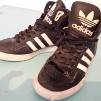 Adidas - оригинални унисекс кецове, много запазени!, снимка 1 - Кецове - 44356660