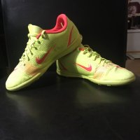 Стоножки за футбол Nike, снимка 1 - Футбол - 42344459