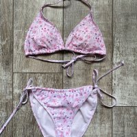Нов бледо бебешко розово бански комплект флорален принт нежни цветя , снимка 1 - Бански костюми - 41704853