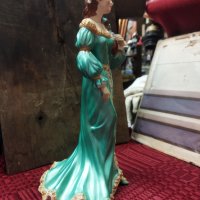 Порцеланова Ретро Статуетка - Фигура - Мода, снимка 3 - Антикварни и старинни предмети - 41911547