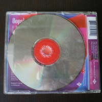 Britney Spears – Oops!...I Did It Again 2000 CD, Single, снимка 3 - CD дискове - 44584902