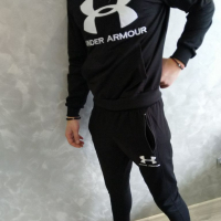 Спортен екип UNDER ARMOUR , снимка 3 - Спортни дрехи, екипи - 34829279