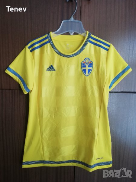 Швеция Адидас Оригинална Дамска Футболна Фланелка Тениска Sweden Adidas , снимка 1