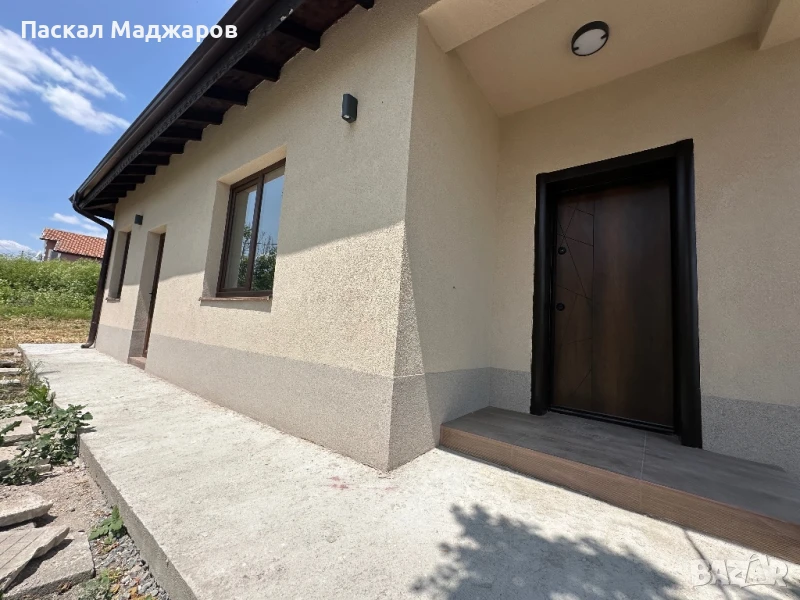 Едноетажна къща в село Ливада, снимка 1