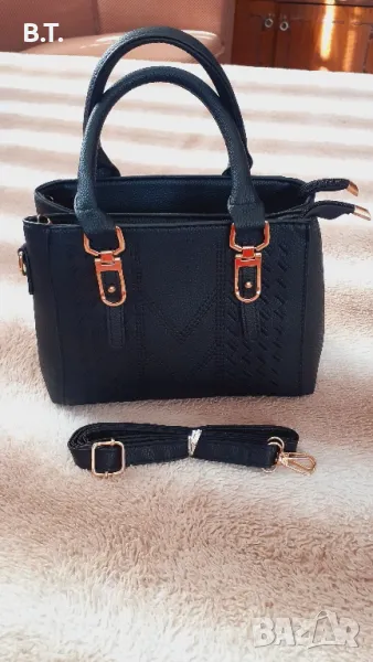 Продавам - Нова, дамска, черна кожена чанта., снимка 1