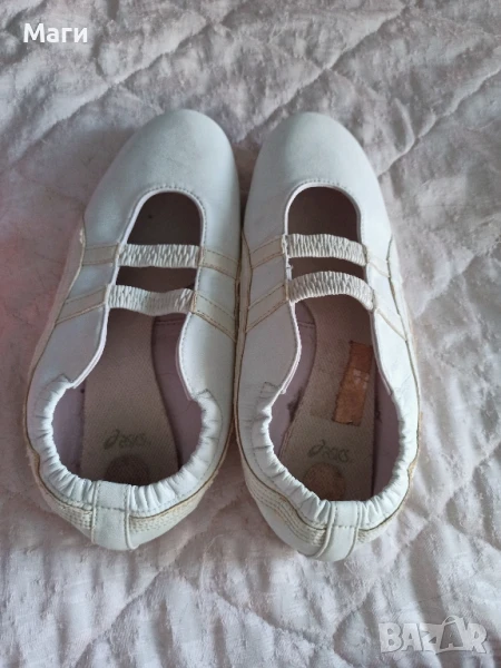 Дамски обувки Asics, снимка 1