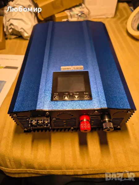 TINGEN 1000W инвертор за свързване на мрежата с LCD дисплей Соларен панел DC вход

, снимка 1