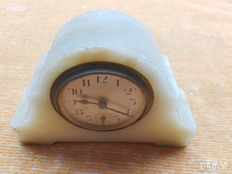 Мраморен часовник будилник, снимка 1