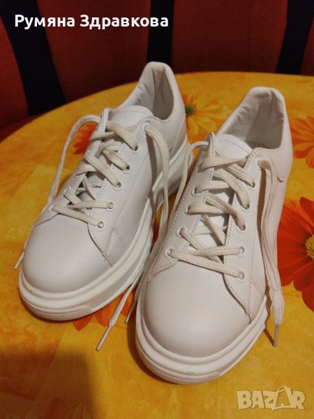 Нови бели кожени дамски обувки 38-39 номер, снимка 1