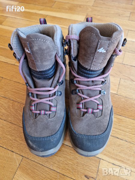 Туристически обувки Quechua 36 номер, снимка 1