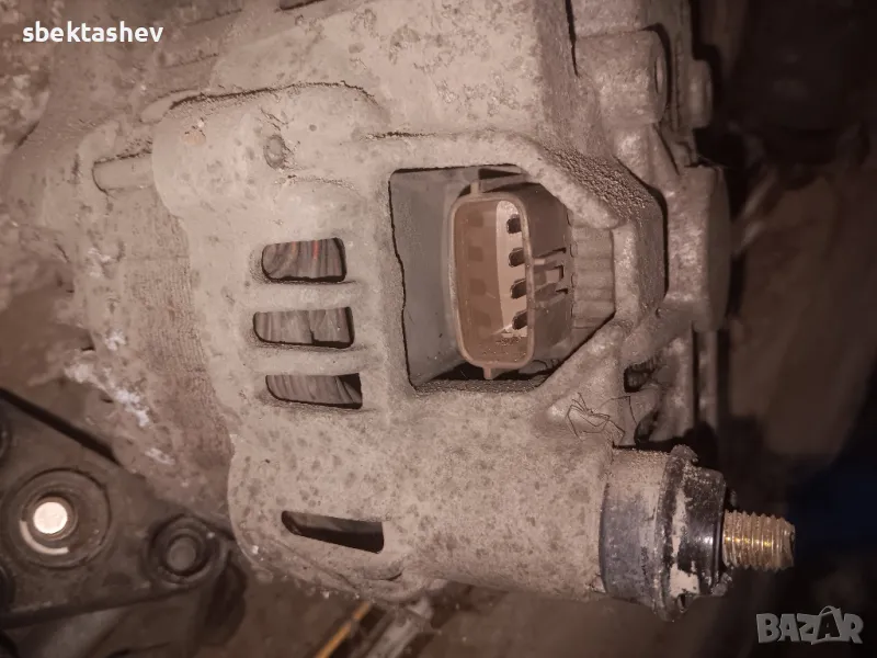 генератор/алтернатор за мицубиши каризма, снимка 1