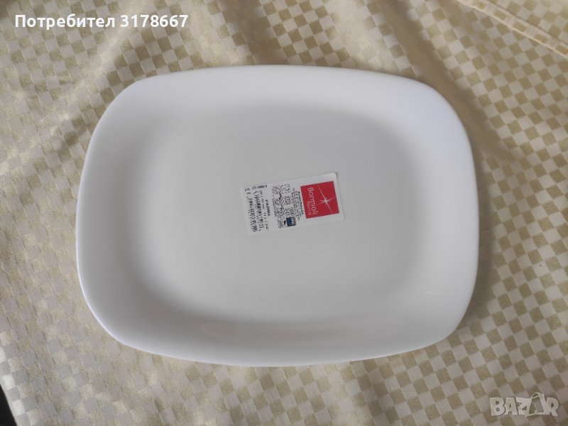 Правоъгълна чиния, снимка 1