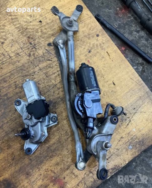 Toyota avensis verso 2005година Мотори предни и задни чистачки, снимка 1