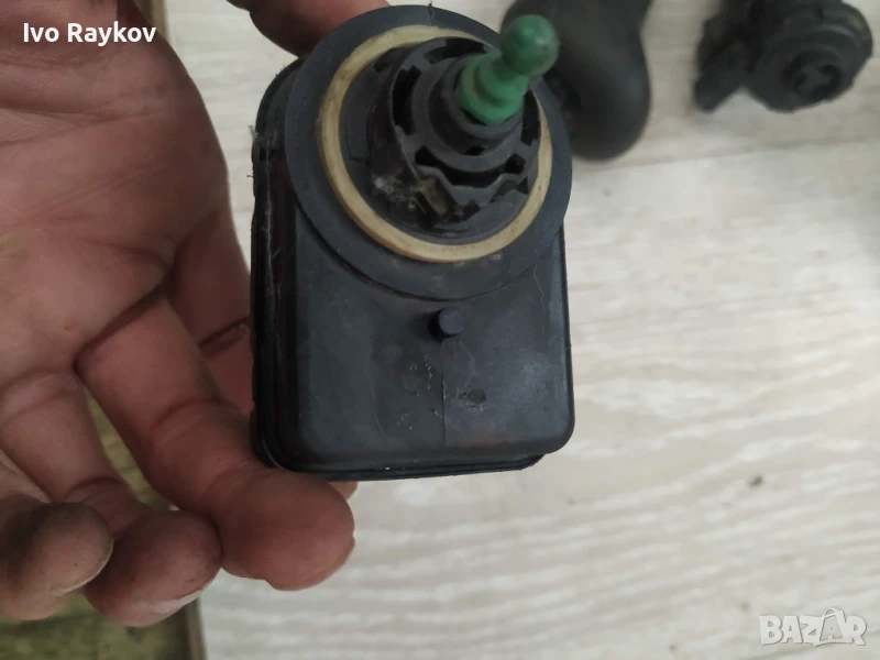 Машинка фар десен 7700840141 за RENAULT MEGANE I, снимка 1