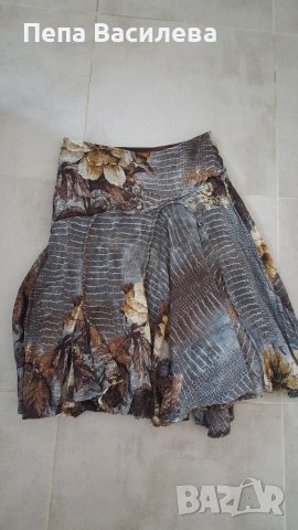 Пола на BLEU BLANC ROUGE , снимка 5 - Поли - 14937441