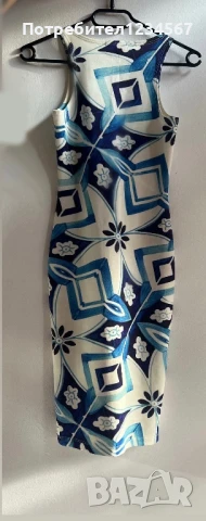 Страхотна оригинална рокля Cliche, снимка 2 - Рокли - 51404232