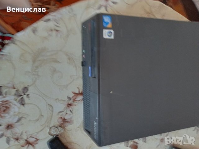 Продавам компютър Lenovo ThinkCentre, снимка 2 - За дома - 41465064