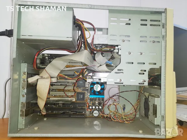 ⭐Продавам уникален ретро геймърски компютър Pentium MMX с WINDOWS 95 и 35 Класически Игри!⭐, снимка 10 - Антикварни и старинни предмети - 49087120