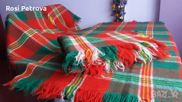 Две родопски одеала  , снимка 3 - Олекотени завивки и одеяла - 56125733