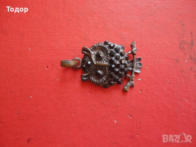 Невероятен медальон висулка бухал с камъни , снимка 4 - Колиета, медальони, синджири - 41633838