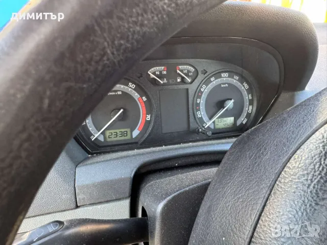 skoda fabia 1.2 6v на части шкода фабия 1.2 , снимка 3 - Автомобили и джипове - 49000085