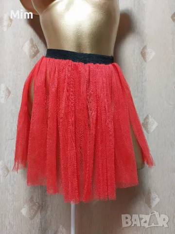 BOLAND M/L Ярко червена къса пола / мрежа