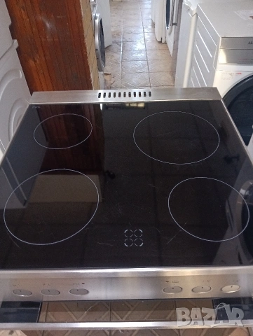 Иноксова свободно стояща печка с керамичен плот Gram с 2 години гаранция!, снимка 2 - Печки, фурни - 53503030