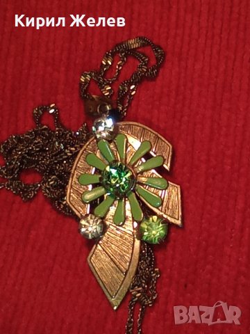 МНОГО КРАСИВ ПОЗЛАТЕН МЕДАЛЬОН КОЛИЕ ВЕРИЖКА МАСИВНА ПОЗЛАТА с БОХЕМСКИ КРИСТАЛИ и ОЛИВИН 20832, снимка 17 - Антикварни и старинни предмети - 32241281