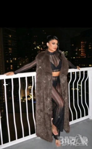 Страхотно дълго палто, снимка 3 - Палта, манта - 52512793