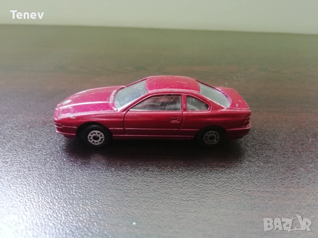 BMW 850i Dark Red Sports Coupe Maisto 1:64 1/64 колекционерска количка БМВ, снимка 2 - Колекции - 51854916